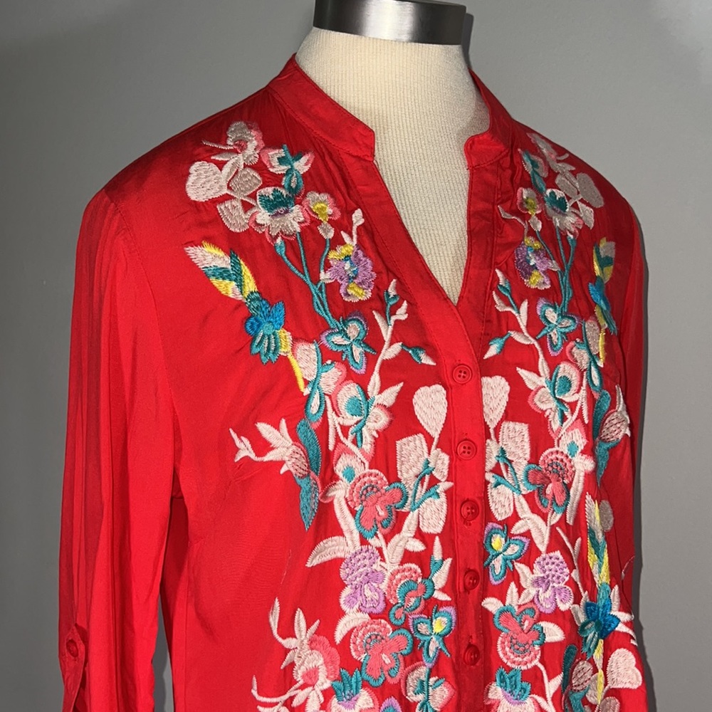 Luna Moon Floral Tunic ANTHRO Medium - Picture 2 of 6